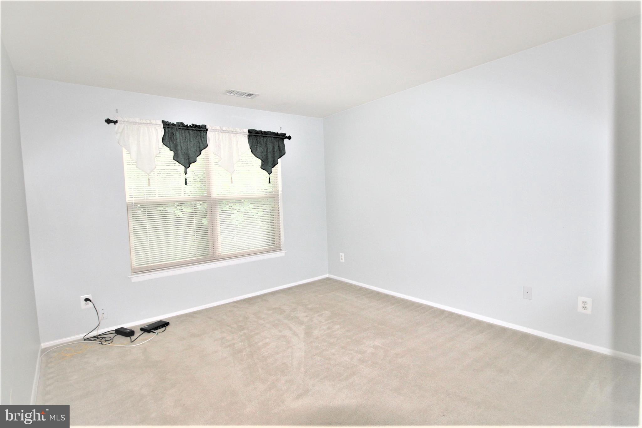 1783 Jonathan Way, Unit H Reston, VA 20190 - Photo 8 of 27 Bedroom (Master)