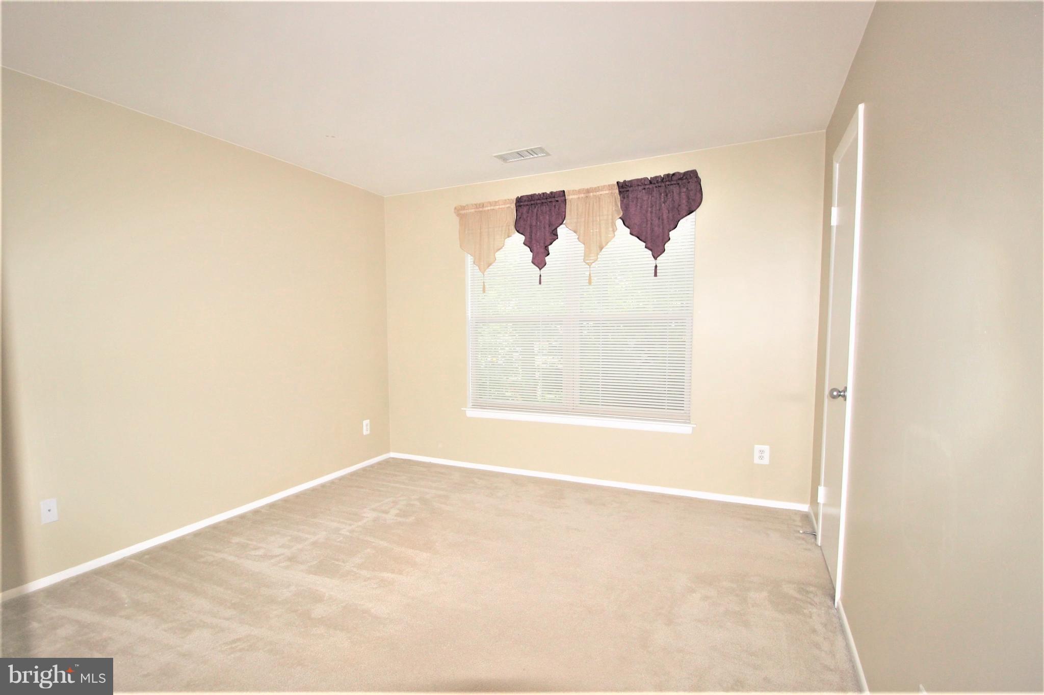1783 Jonathan Way, Unit H Reston, VA 20190 - Photo 9 of 27 Bedroom 2
