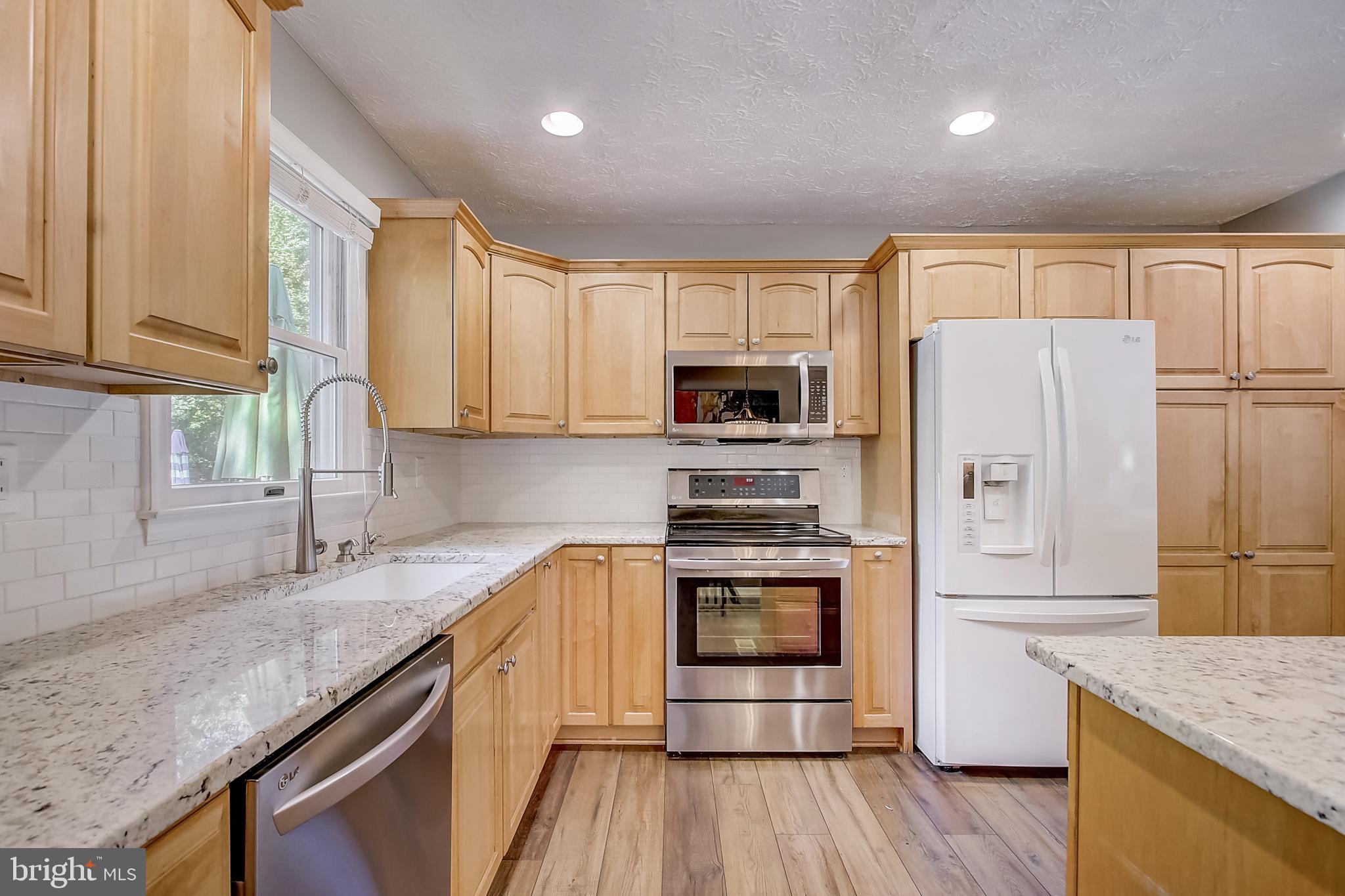 207 Ullman Road Pasadena, MD 21122 - Photo 13 of 41