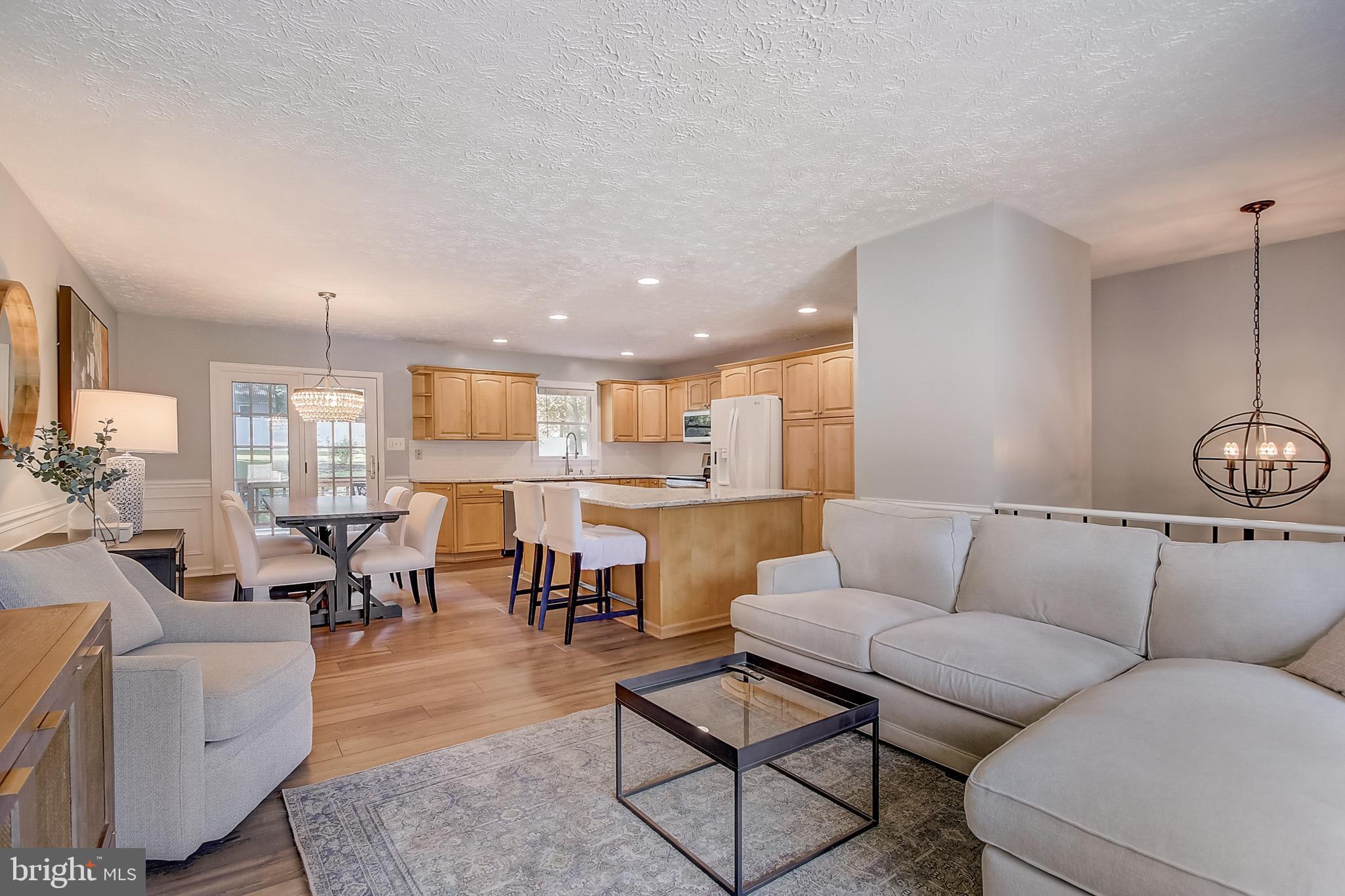 207 Ullman Road Pasadena, MD 21122 - Photo 6 of 41