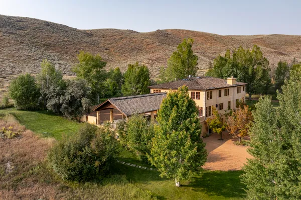 $8,900,000 | 113 Townsend Gulch Road, Bellevue, ID 83313