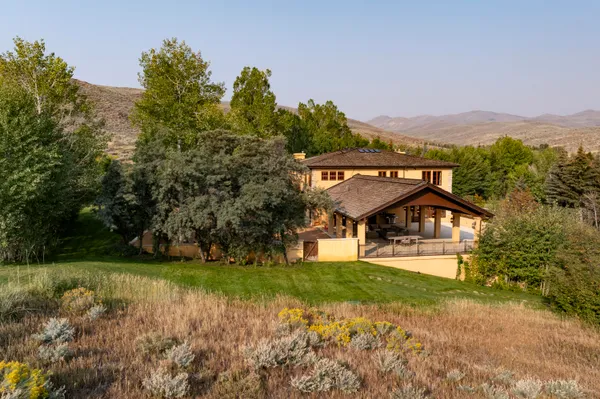 $8,900,000 | 113 Townsend Gulch Road, Bellevue, ID 83313