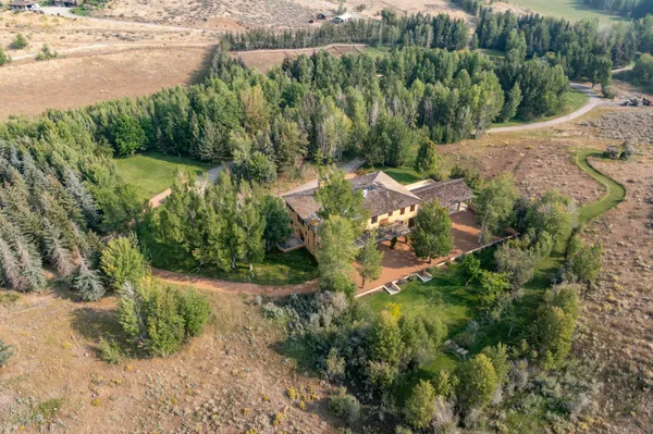 $8,900,000 | 113 Townsend Gulch Road, Bellevue, ID 83313
