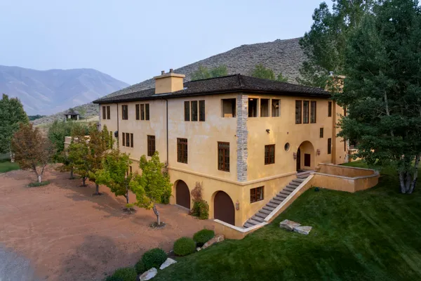 $8,900,000 | 113 Townsend Gulch Road, Bellevue, ID 83313