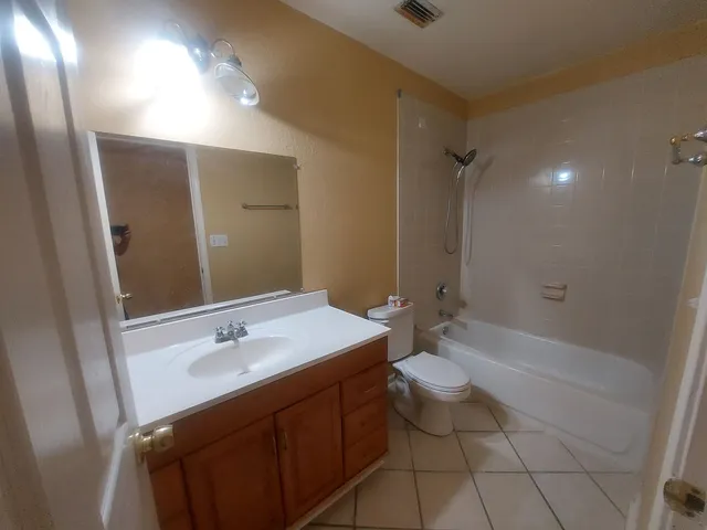 $1,495 | 752 Pecan Lane, Cottonwood Shores, TX 78657