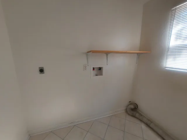 $1,495 | 752 Pecan Lane, Cottonwood Shores, TX 78657