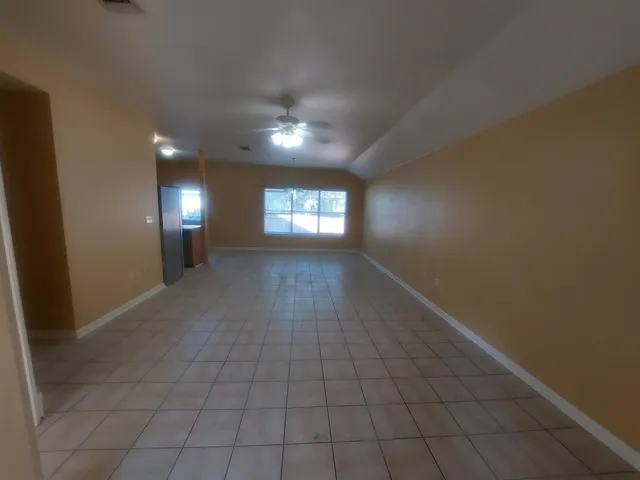 $1,495 | 752 Pecan Lane, Cottonwood Shores, TX 78657