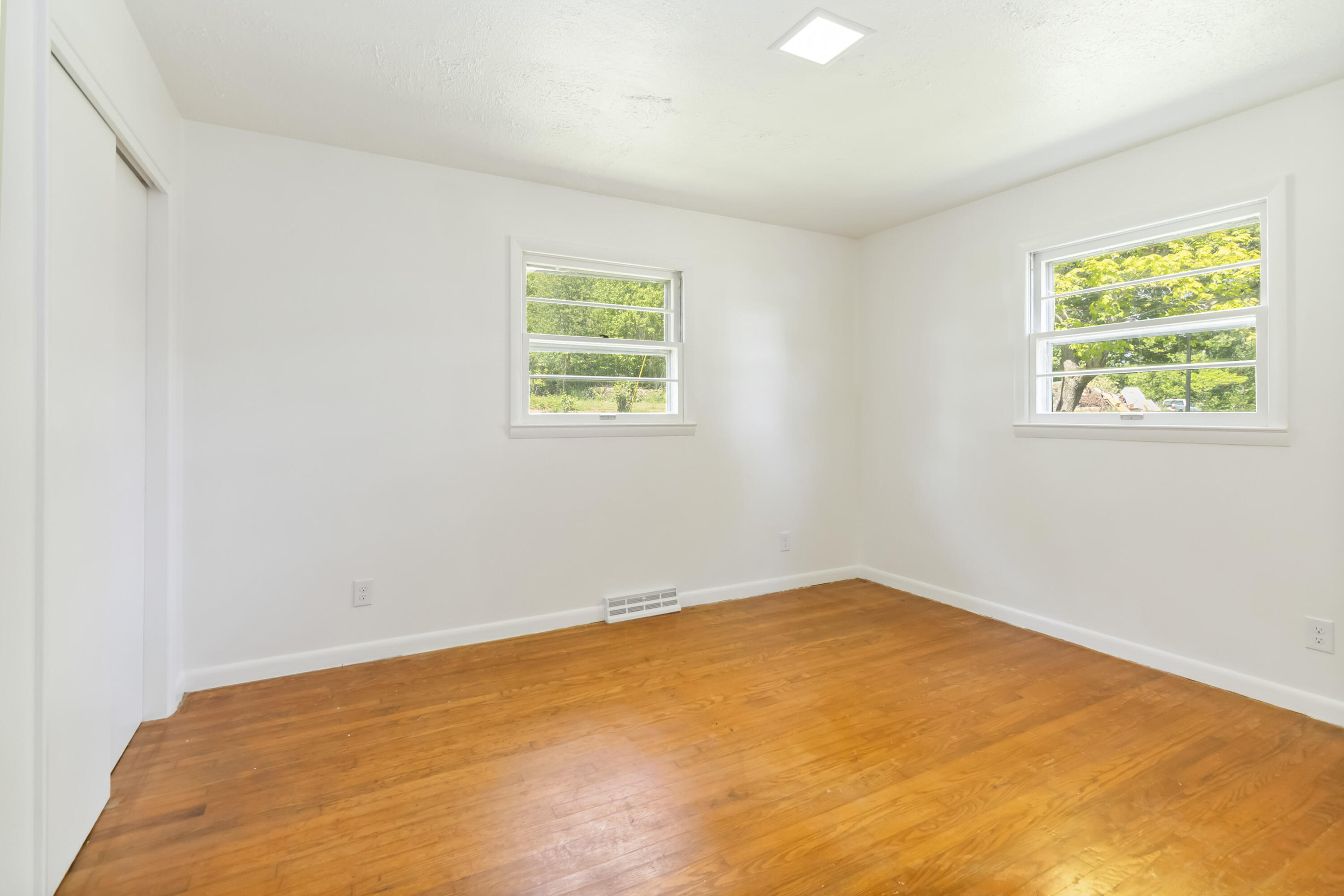 6362 East Laurel Road London, KY 40741 - Photo 22 of 54 026