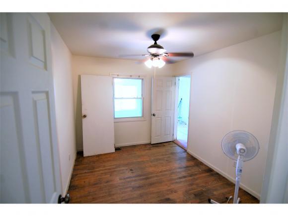 703 Randy Avenue Lawrenceburg, IN 47025 - Photo 9 of 11 Gallery Image 9