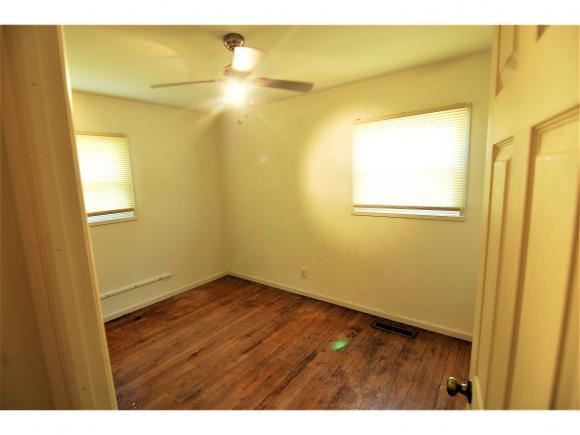 703 Randy Avenue Lawrenceburg, IN 47025 - Photo 10 of 11 Gallery Image 10