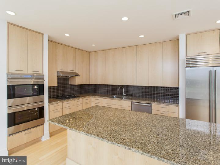 50 Random Road Princeton, NJ 08540 - Photo 12 of 21 Kitchen