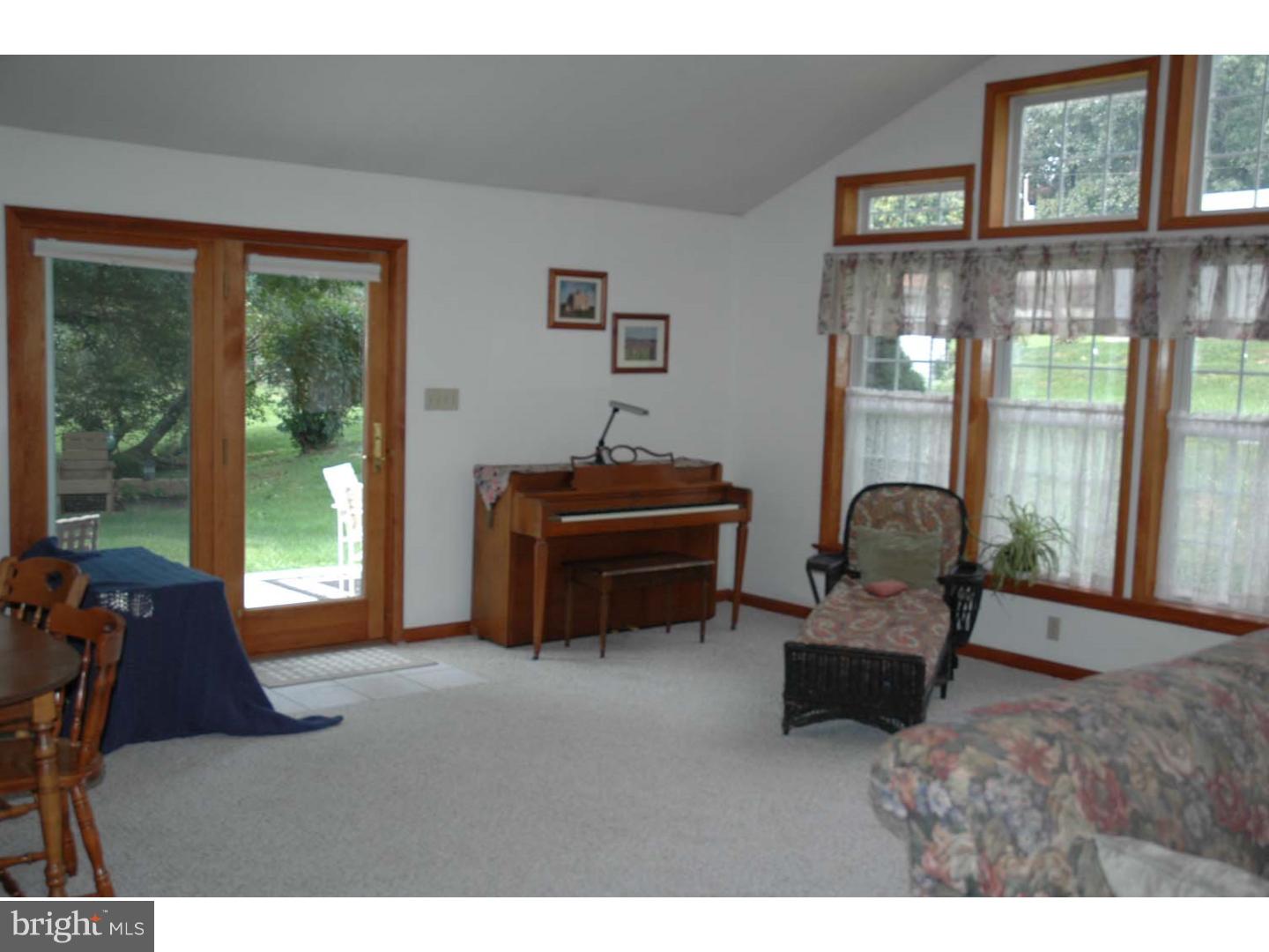 4339 Hilldale Road Reading, PA 19606 - Photo 12 of 15