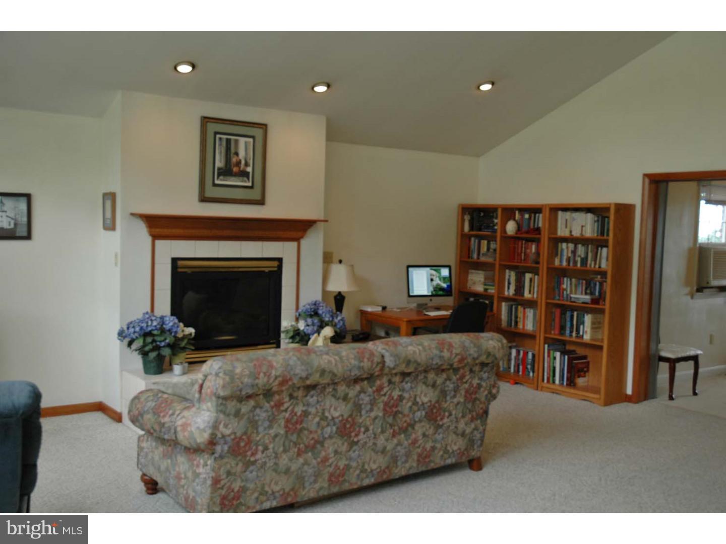 4339 Hilldale Road Reading, PA 19606 - Photo 5 of 15