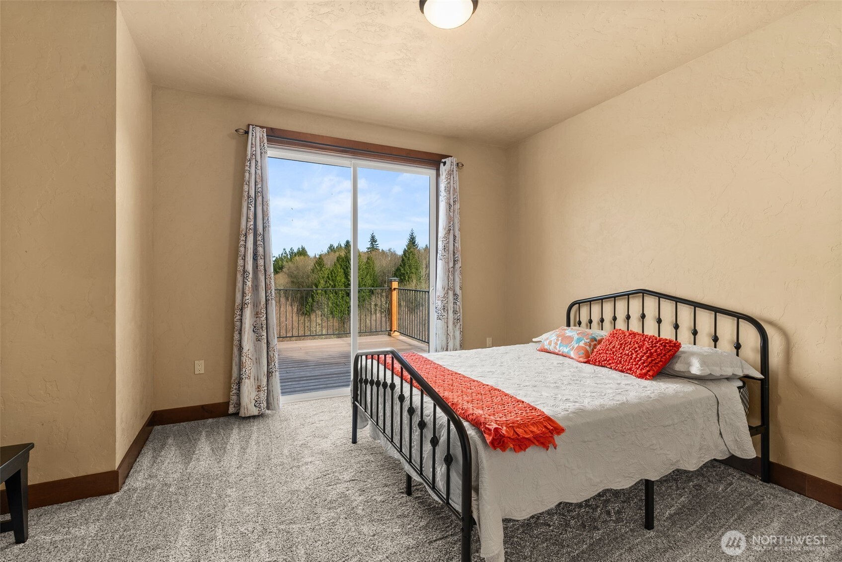 140 Saley Lane Centralia, WA 98531 - Photo 18 of 40