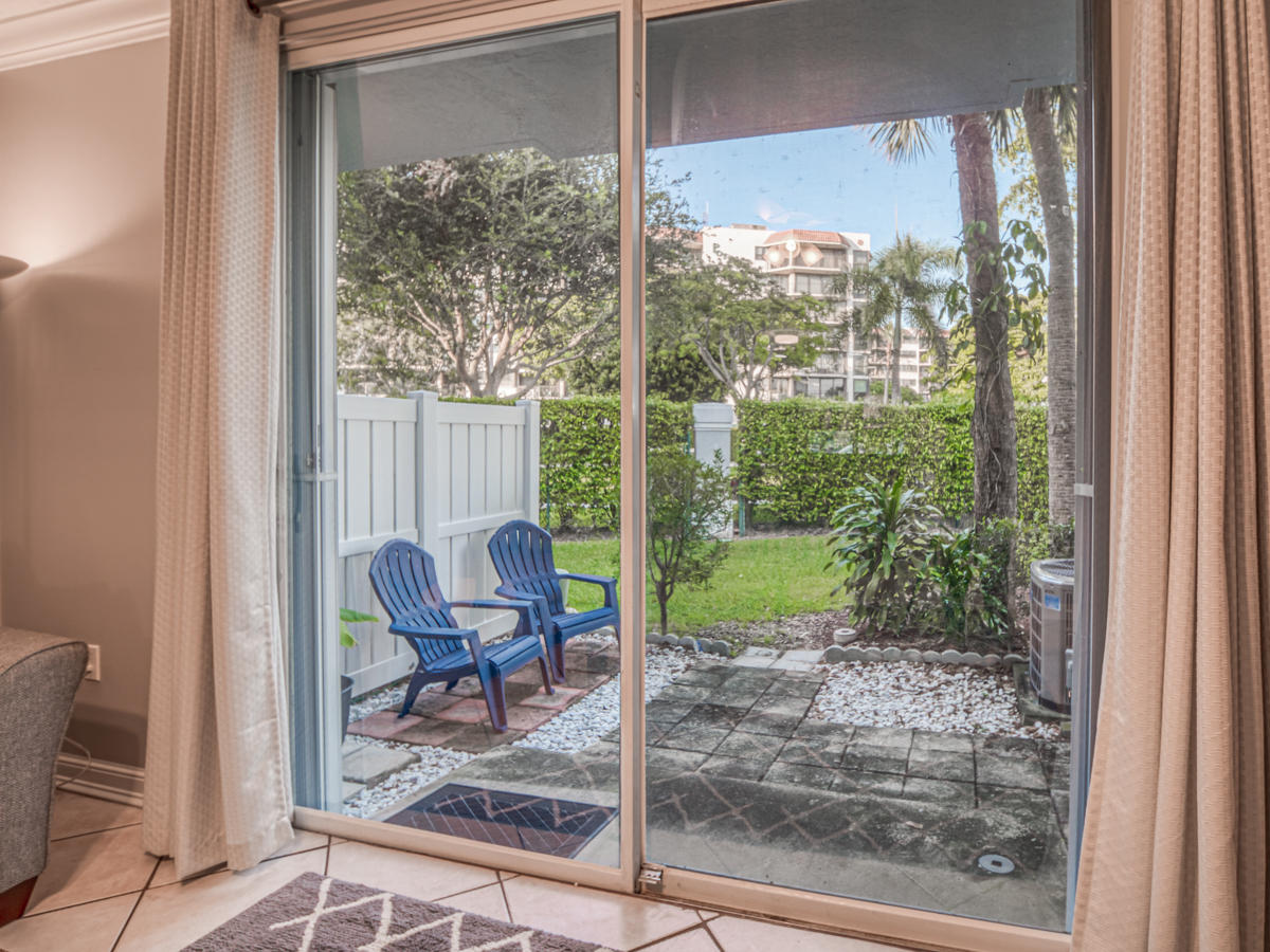 846 Jeffery Street Boca Raton, FL 33487 - Photo 27 of 36 846EJeffery-9