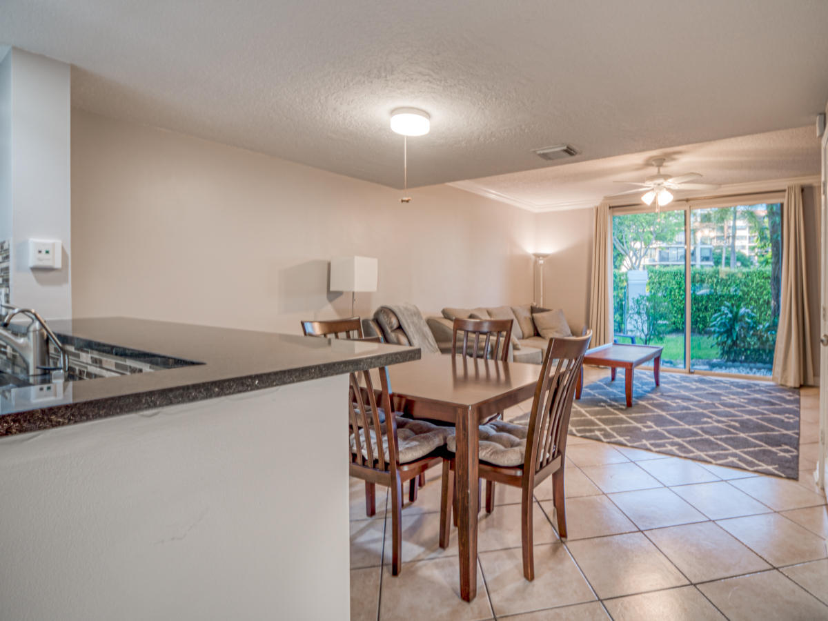 846 Jeffery Street Boca Raton, FL 33487 - Photo 10 of 36 846EJeffery-5