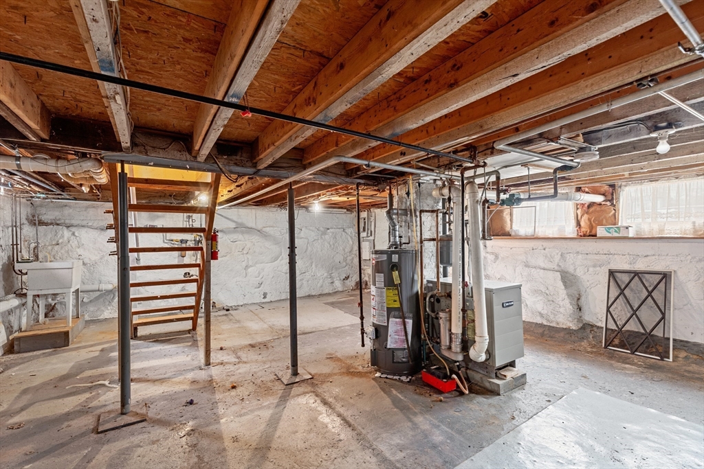 155 Union Street Holbrook, MA 02343 - Photo 28 of 31