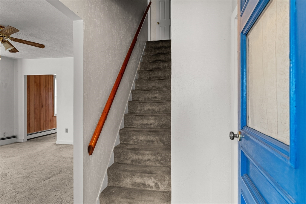 155 Union Street Holbrook, MA 02343 - Photo 7 of 31