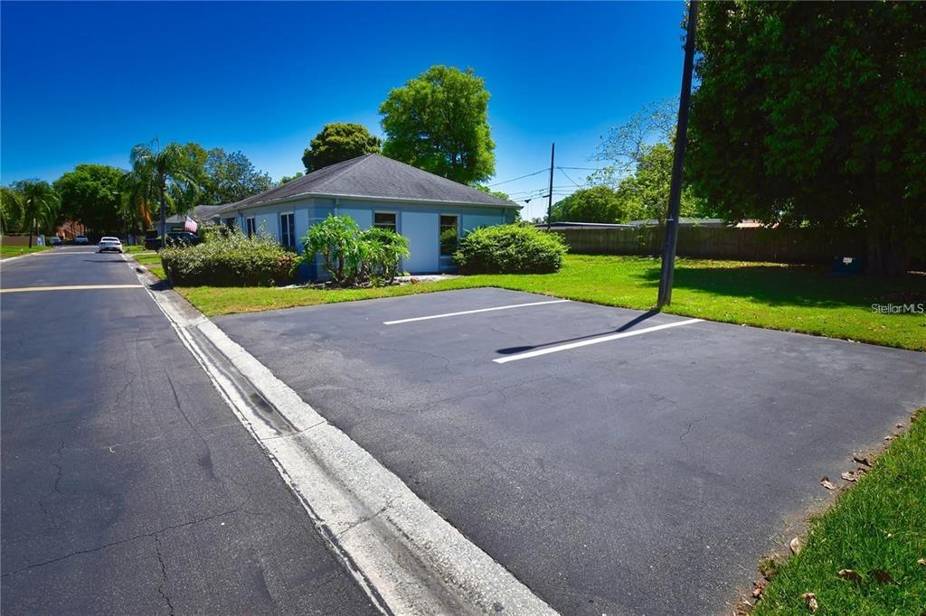 8356 Candlewood Road, Unit 8356 Seminole, FL 33777 - Photo 20 of 24