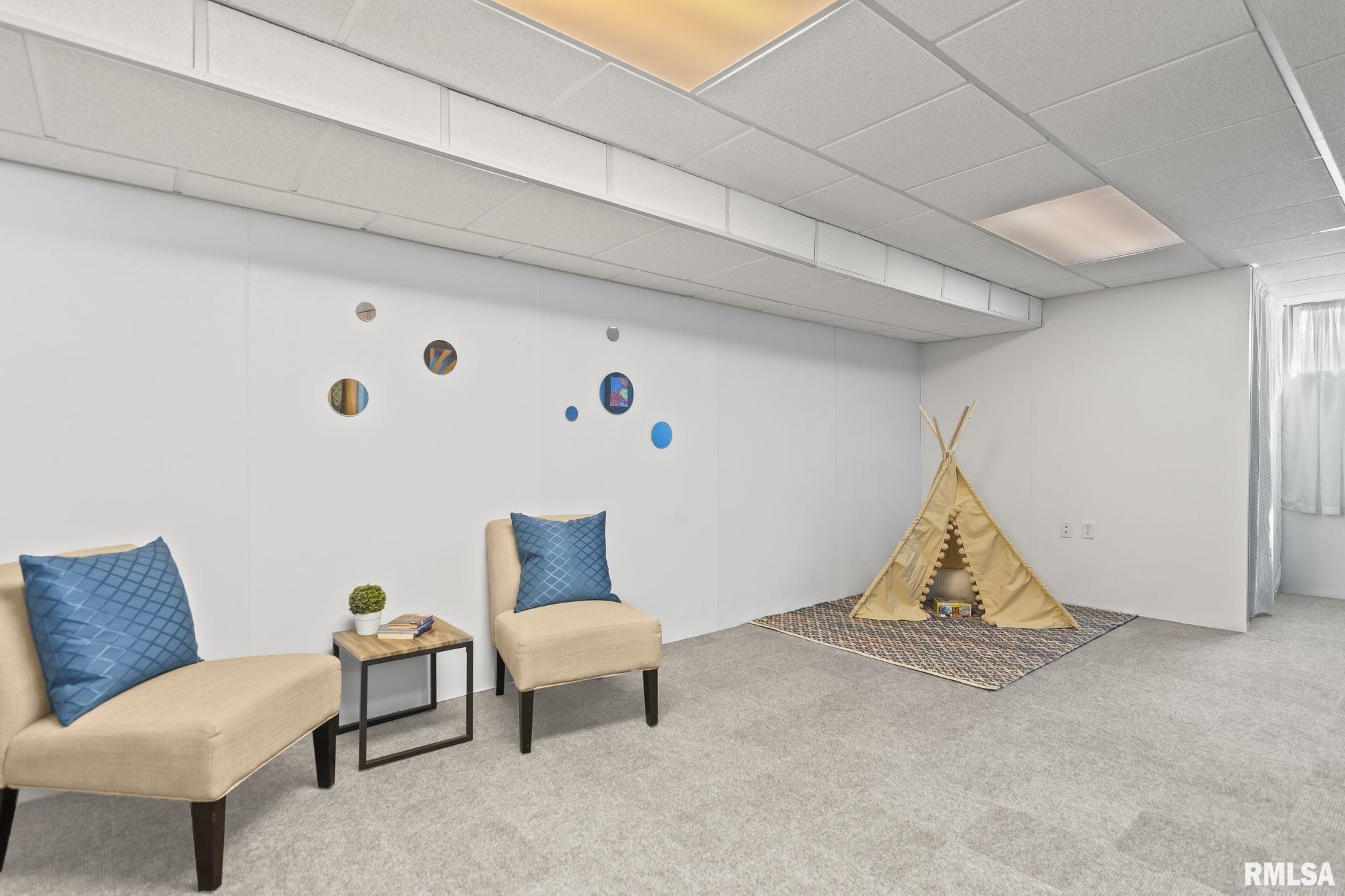 10553 South Main Street Chatham, IL 62629 - Photo 35 of 44