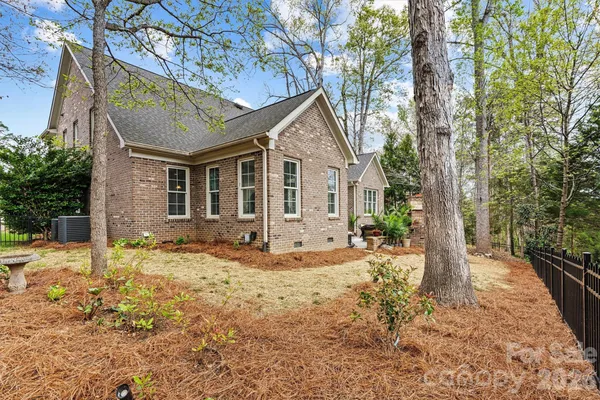 $920,000 | 224 Birdie Drive, Stanley, NC 28164
