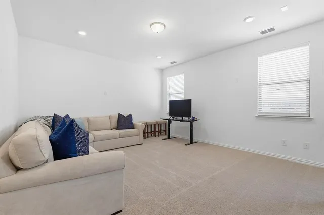 $460,000 | 2331 Jack Rabbit Way, Northlake, TX 76247