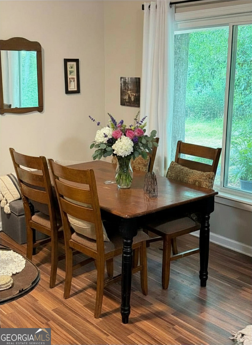 1802 Springdale Road Dublin, GA 31021 - Photo 2 of 12 Gallery Image 2