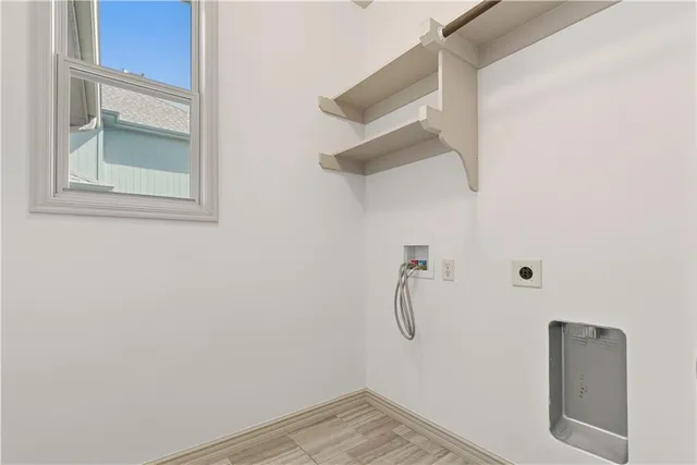 $525,000 | 2341 Southwest River Trail Road, Lee's Summit, MO 64082