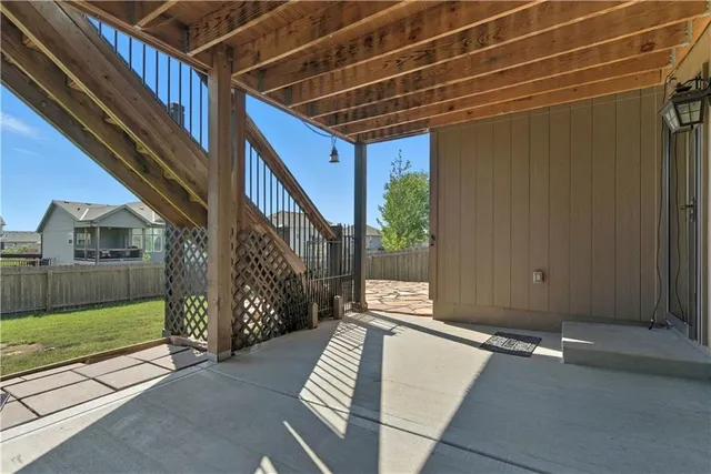 $525,000 | 2341 Southwest River Trail Road, Lee's Summit, MO 64082