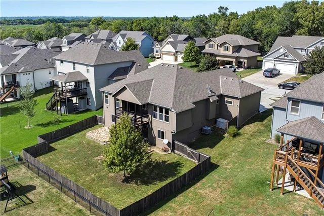 $525,000 | 2341 Southwest River Trail Road, Lee's Summit, MO 64082