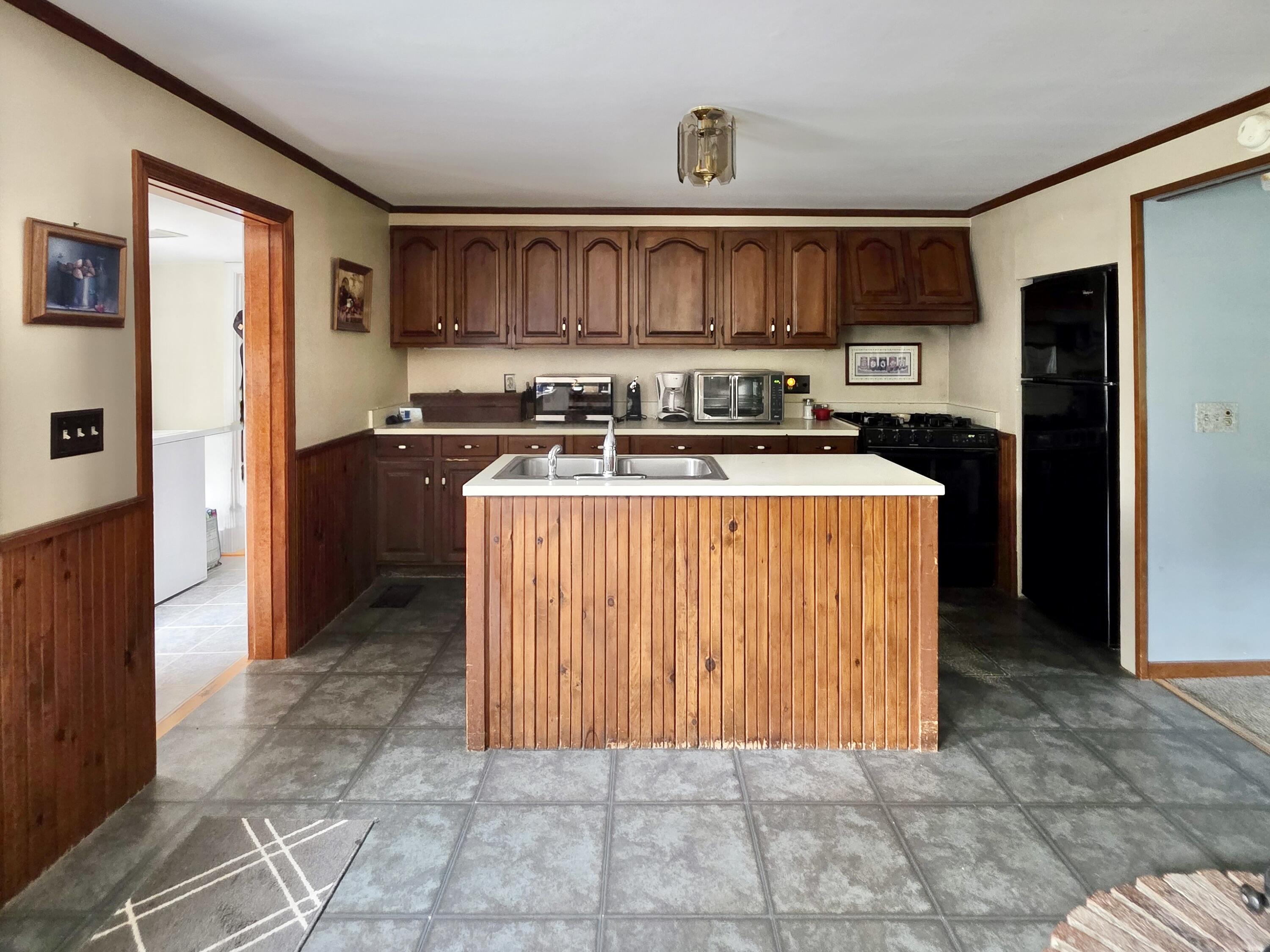115 Campbell Pond Road West Bath, ME 04530 - Photo 5 of 47 5