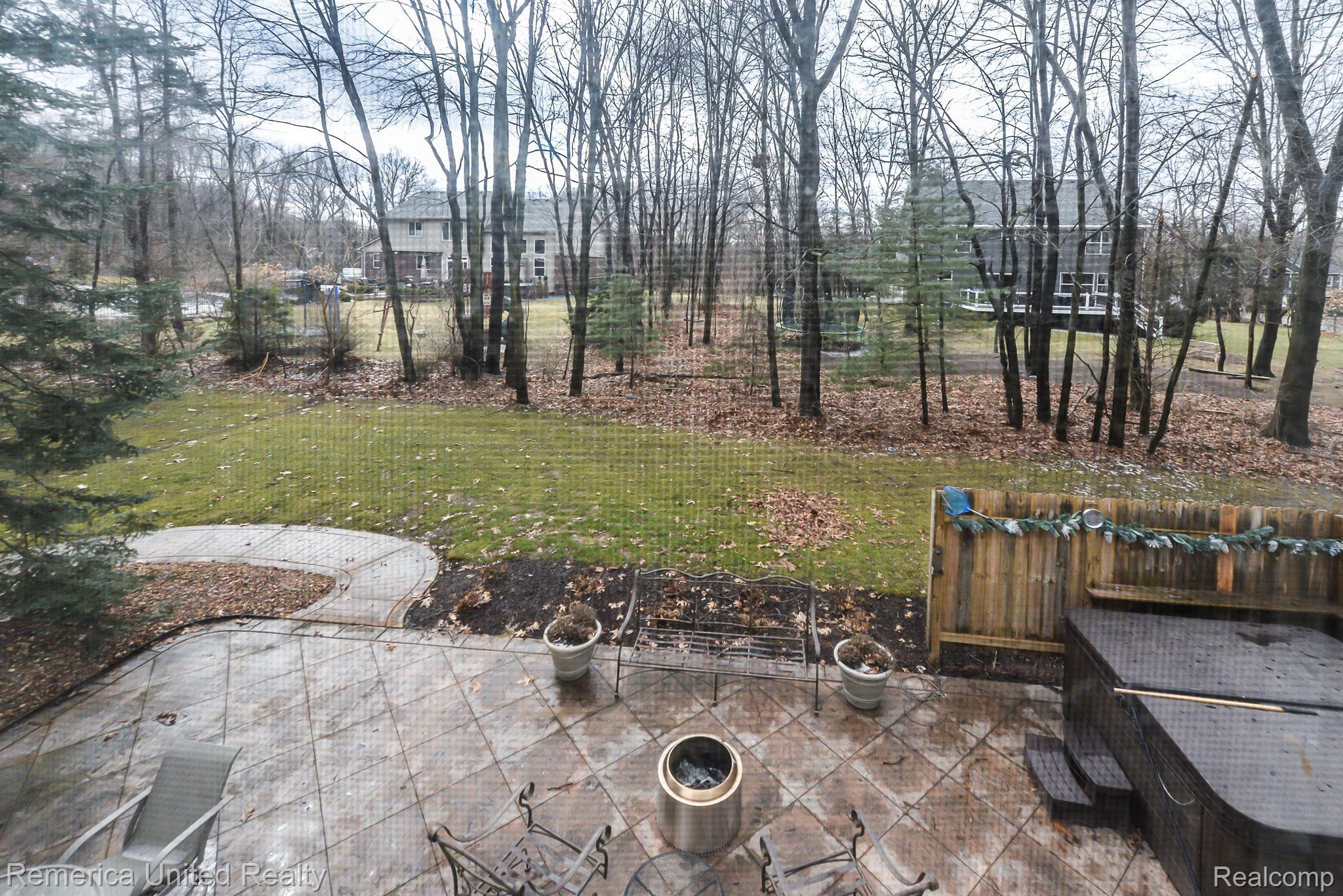 11536 Ridge Road South Lyon, MI 48178 - Photo 52 of 58 Gallery Image 52