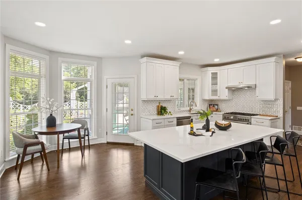 $729,900 | 2 Esker Rise, Victor, NY 14564