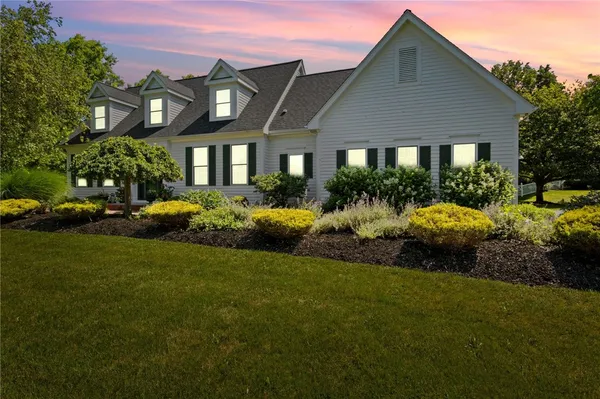 $729,900 | 2 Esker Rise, Victor, NY 14564