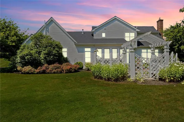 $729,900 | 2 Esker Rise, Victor, NY 14564