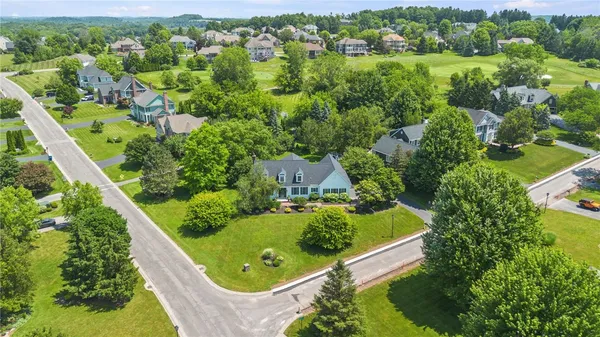 $729,900 | 2 Esker Rise, Victor, NY 14564