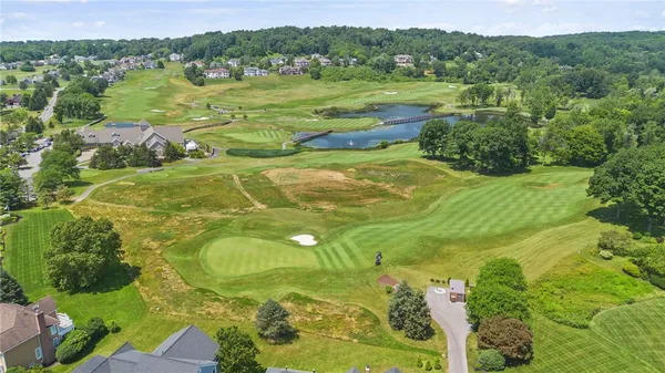 $729,900 | 2 Esker Rise, Victor, NY 14564