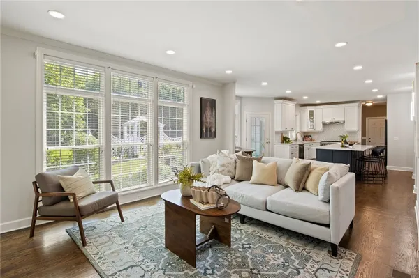 $729,900 | 2 Esker Rise, Victor, NY 14564