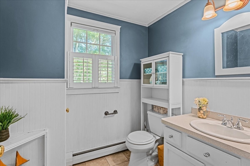 19 Forest Road Forestdale, MA 02644 - Photo 13 of 30