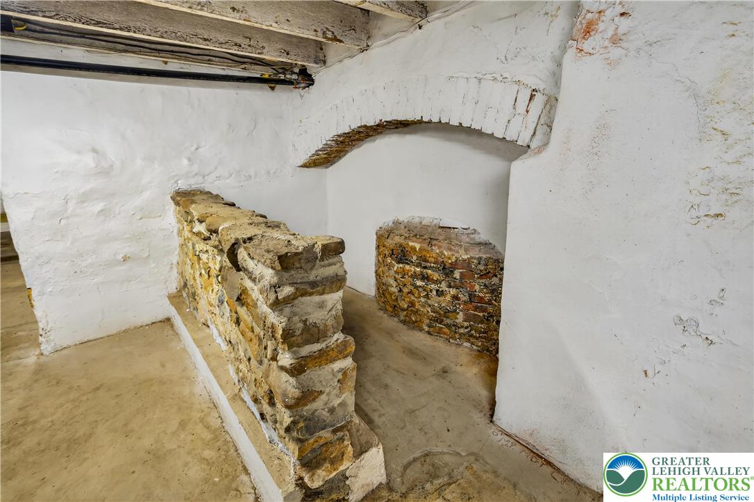 945 Main Street Bethlehem, PA 18018 - Photo 61 of 75