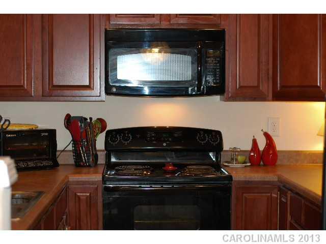 122 Rapids Road, Unit 122 Fort Mill, SC 29715 - Photo 5 of 11 Gallery Image 5
