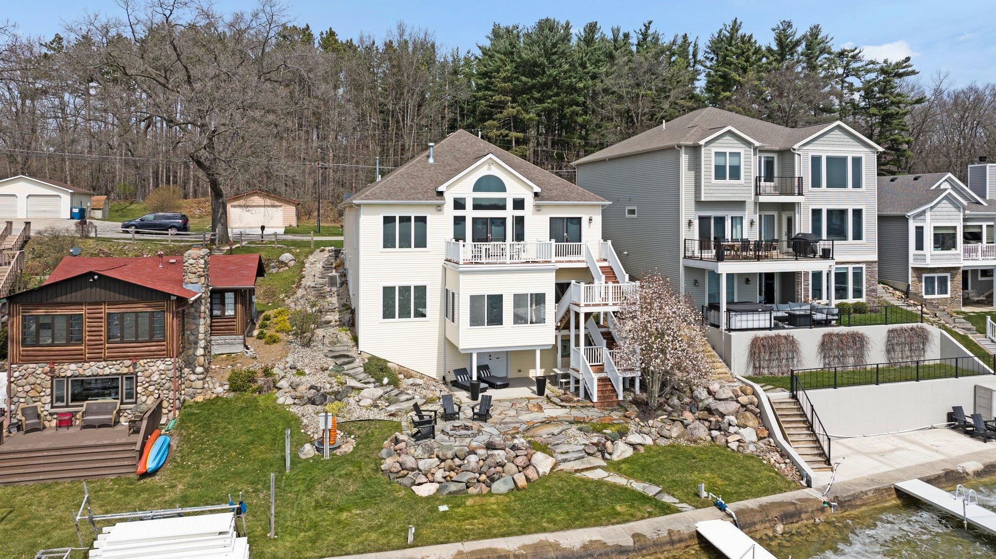 3795 West Sycamore Beach Road Angola, IN 46703 - Photo 2 of 34