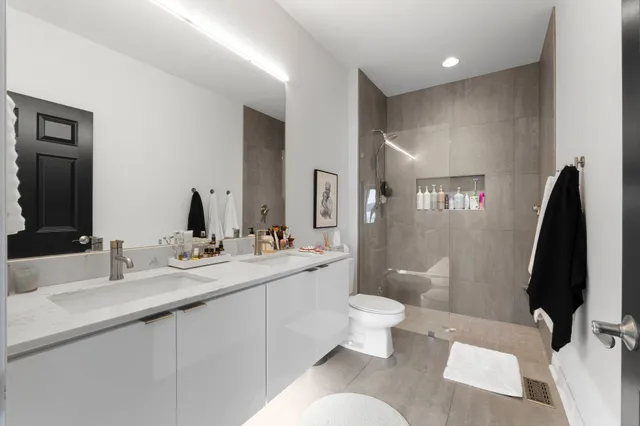 $1,199,900 | 3795 West Sycamore Beach Road, Angola, IN 46703