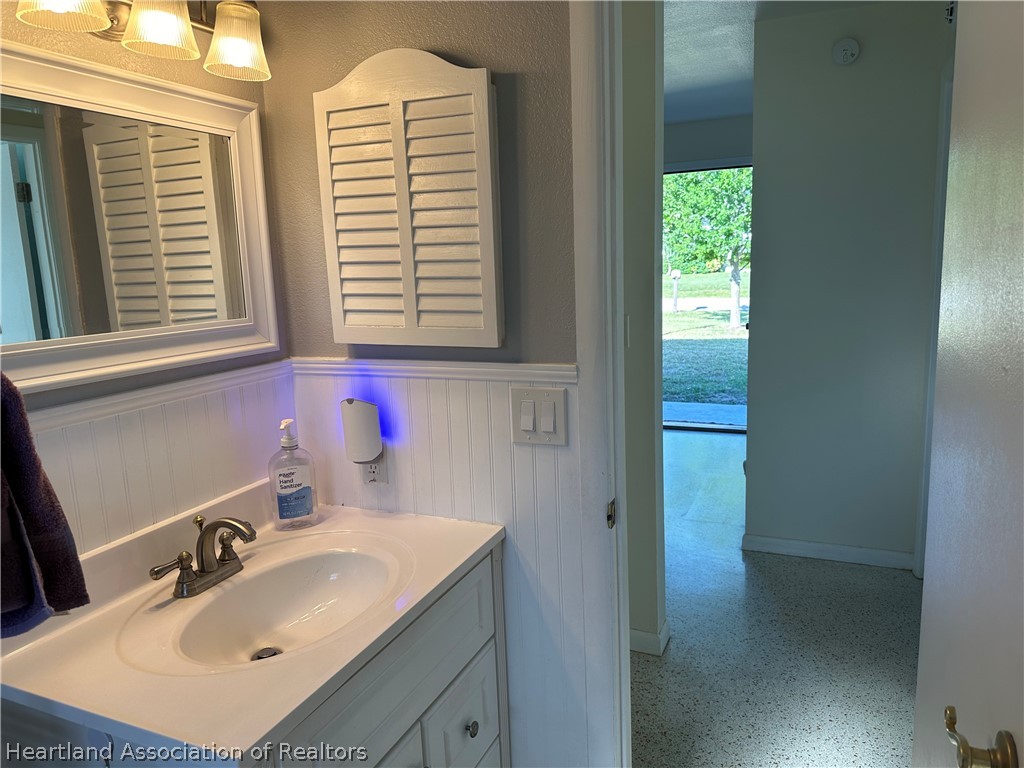 104 Pinehurst Road Sebring, FL 33870 - Photo 12 of 22 Gallery Image 12