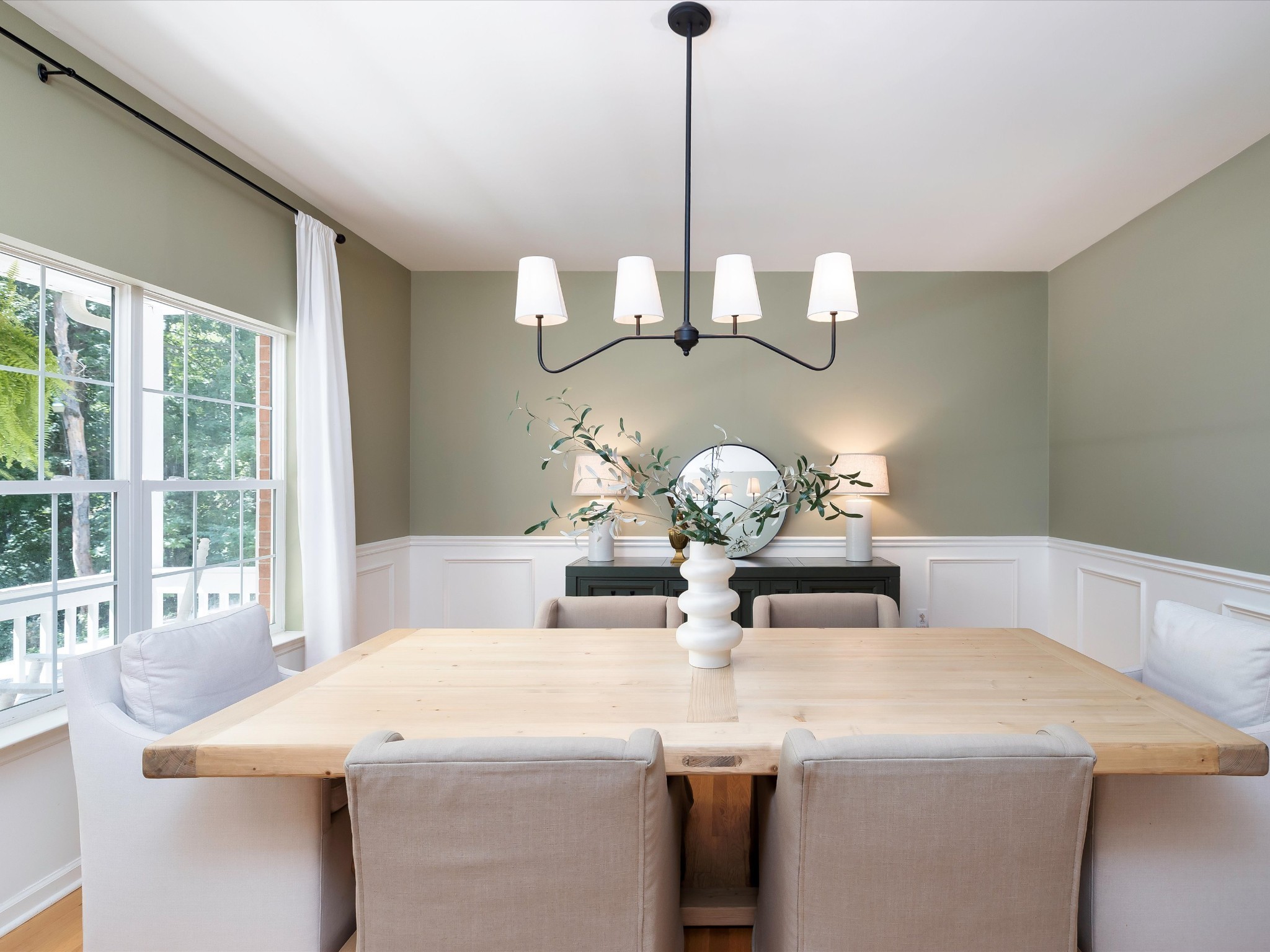 6480 Peytonsville-Arno Road College Grove, TN 37046 - Photo 17 of 96 a dining room with furniture and chandelier