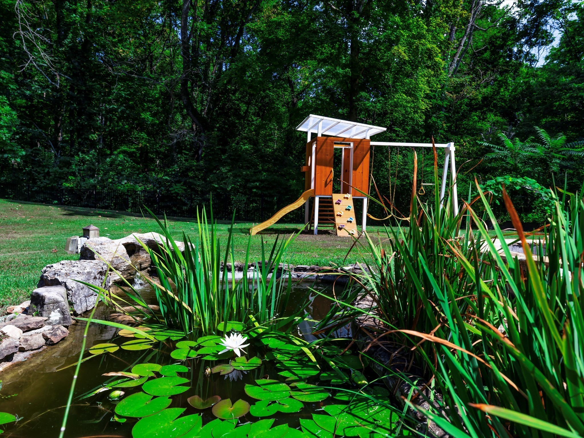 6480 Peytonsville-Arno Road College Grove, TN 37046 - Photo 73 of 96 a view of a chair and tables in the garden