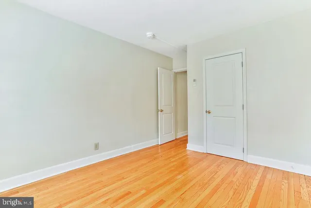 $995 | 832 Potomac Avenue, Unit 1N, Hagerstown, MD 21742