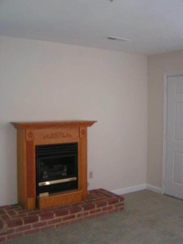 3952 Carson Road Roanoke, VA 24012 - Photo 4 of 21 PICT0579