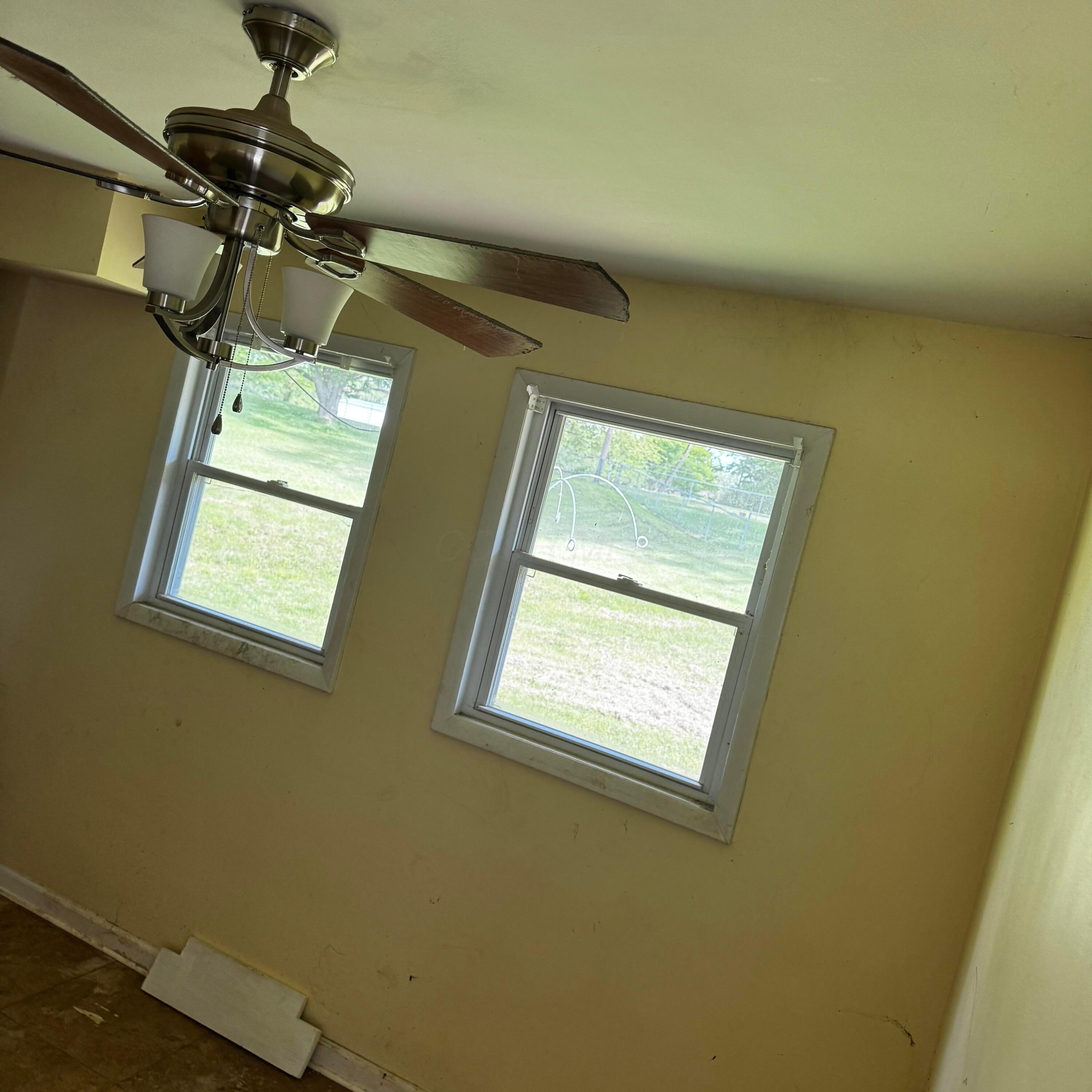 2136 East Home Road Springfield, OH 45503 - Photo 14 of 16 IMG_8118 2
