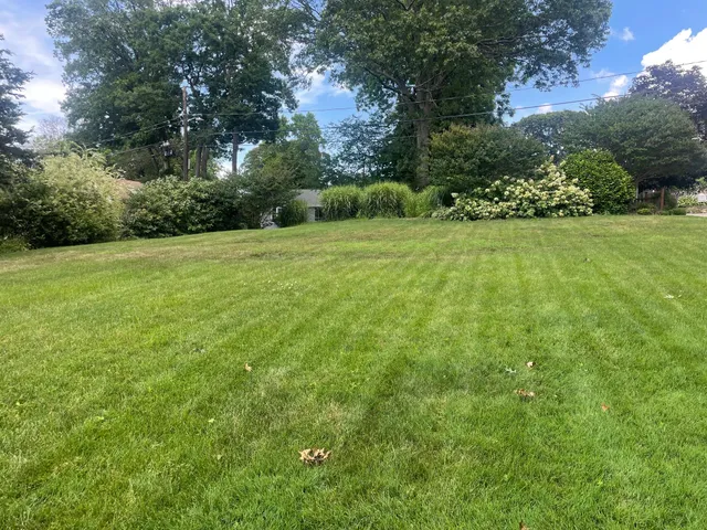 $300,000 | Beaver Drive, Kings Park, NY 11754